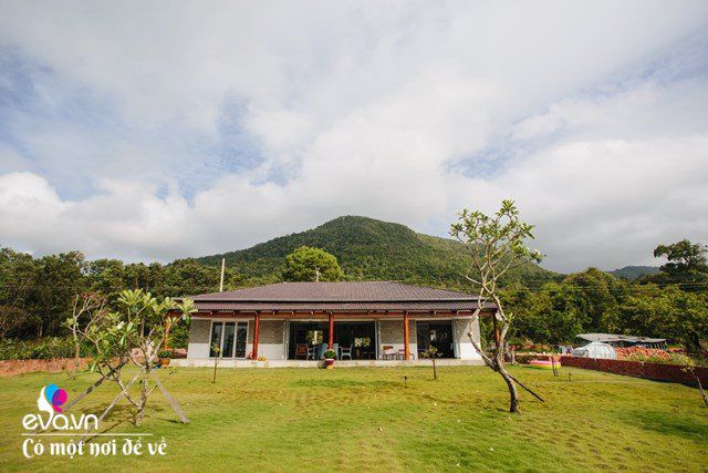 8x viet xay nha tren "dao hoang", vuot bien mang vat lieu xay dung va cai ket - 3