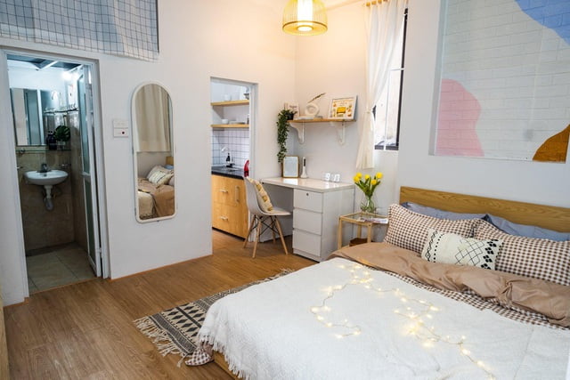 Những căn nhà biến hình đẹp không ngờ sau cải tạo, gây sốt mạng xã hội - 3